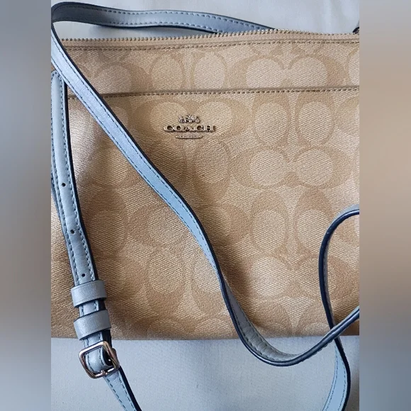 Coach Tan and Blue Crossbody GUC - Picture 2 of 10